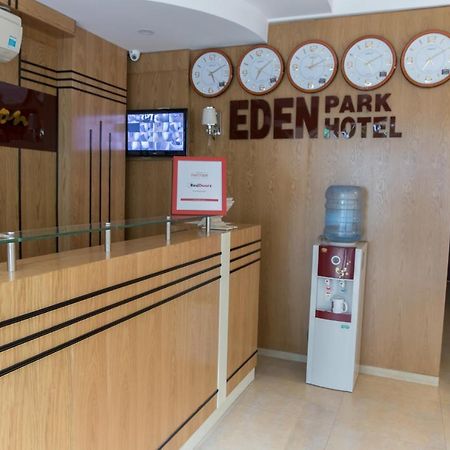 Reddoorz Plus Near Secc D7 TP. Hồ Chí Minh Ngoại thất bức ảnh