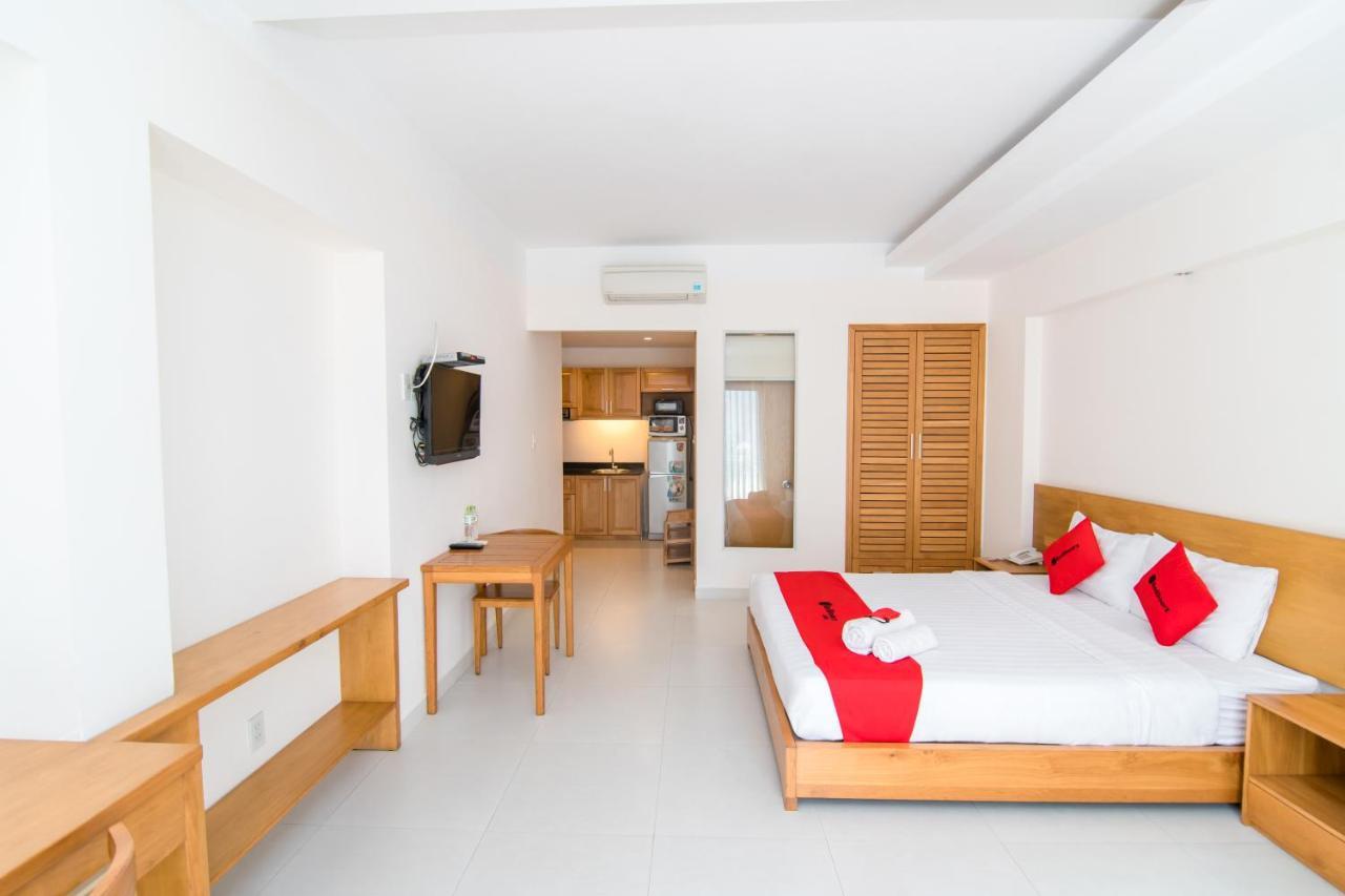 Reddoorz Plus Near Secc D7 TP. Hồ Chí Minh Ngoại thất bức ảnh