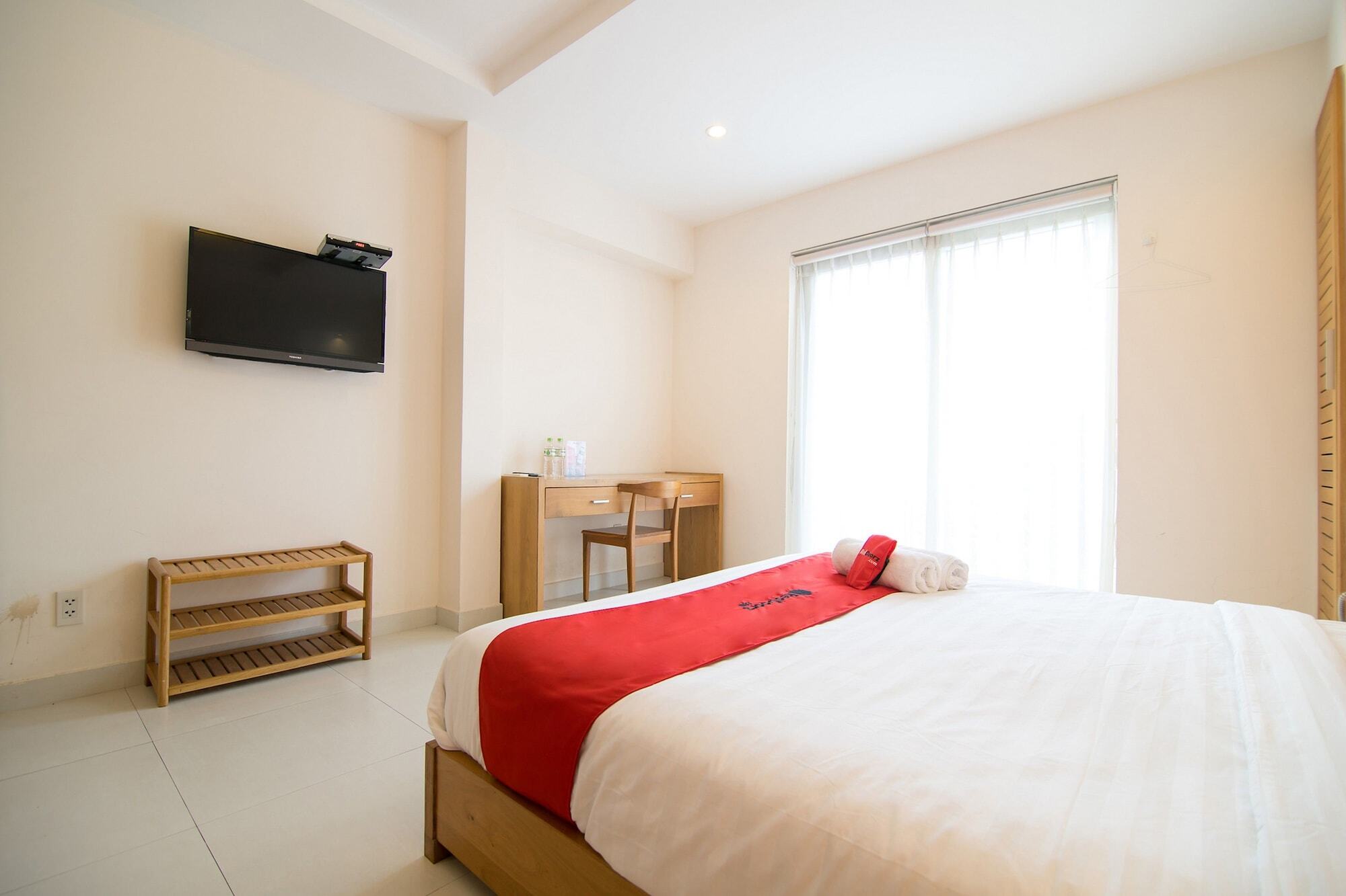 Reddoorz Plus Near Secc D7 TP. Hồ Chí Minh Ngoại thất bức ảnh
