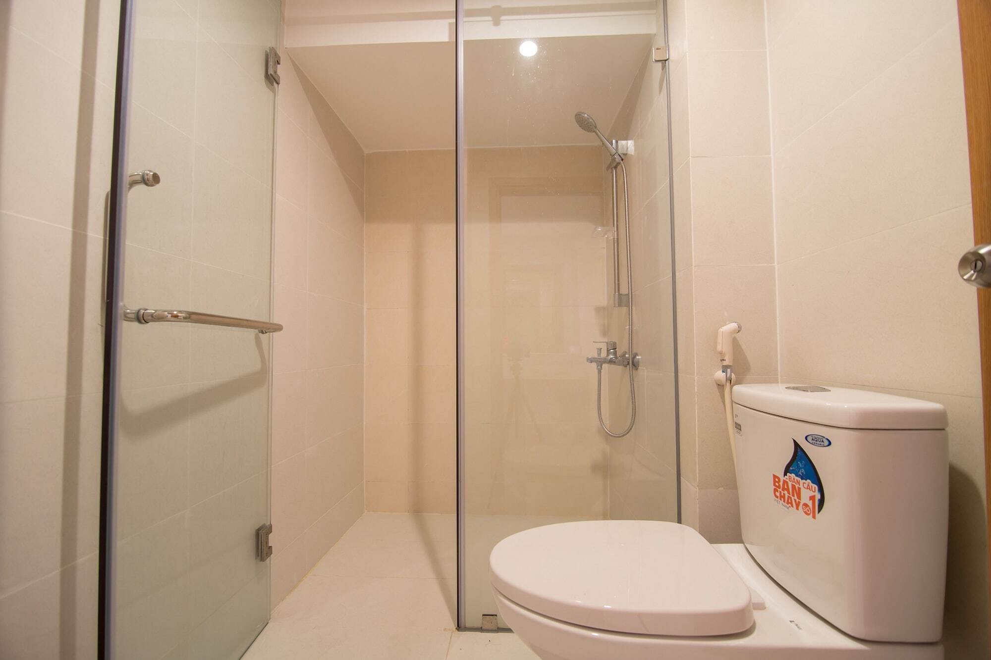 Reddoorz Plus Near Secc D7 TP. Hồ Chí Minh Ngoại thất bức ảnh