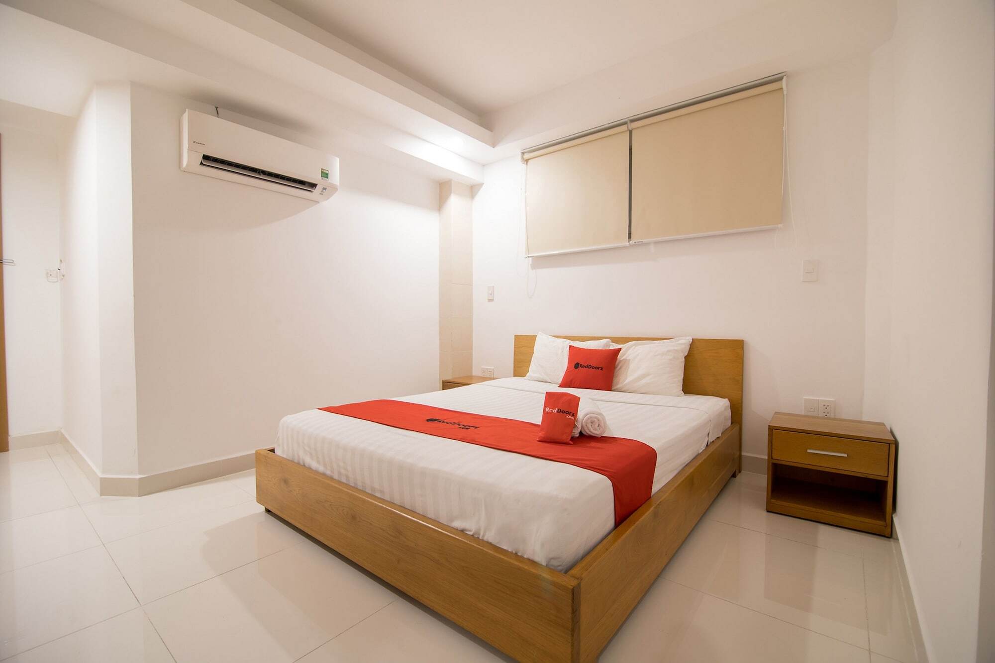 Reddoorz Plus Near Secc D7 TP. Hồ Chí Minh Ngoại thất bức ảnh